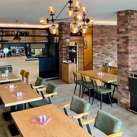 La Taverna Rosbach vor der Höhe