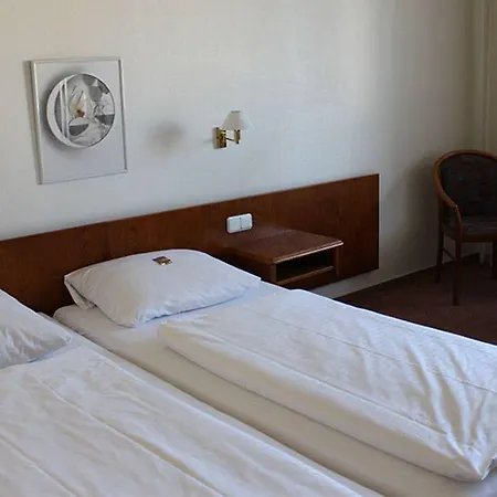 La Taverna Szálloda