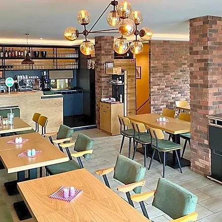 La Taverna 3* Rosbach vor der Höhe