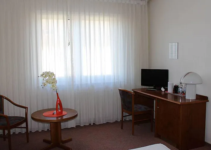 La Taverna Hotel Rosbach vor der Höhe